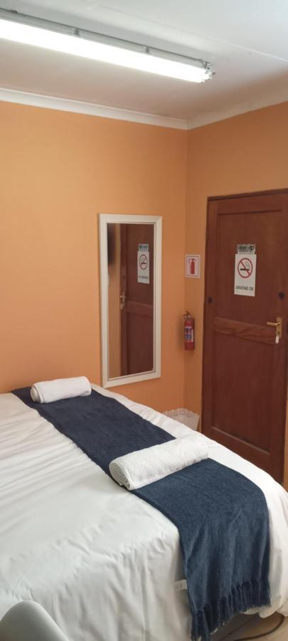 28 At Van Den Bos International Guesthouse Edenvale Zewnętrze zdjęcie