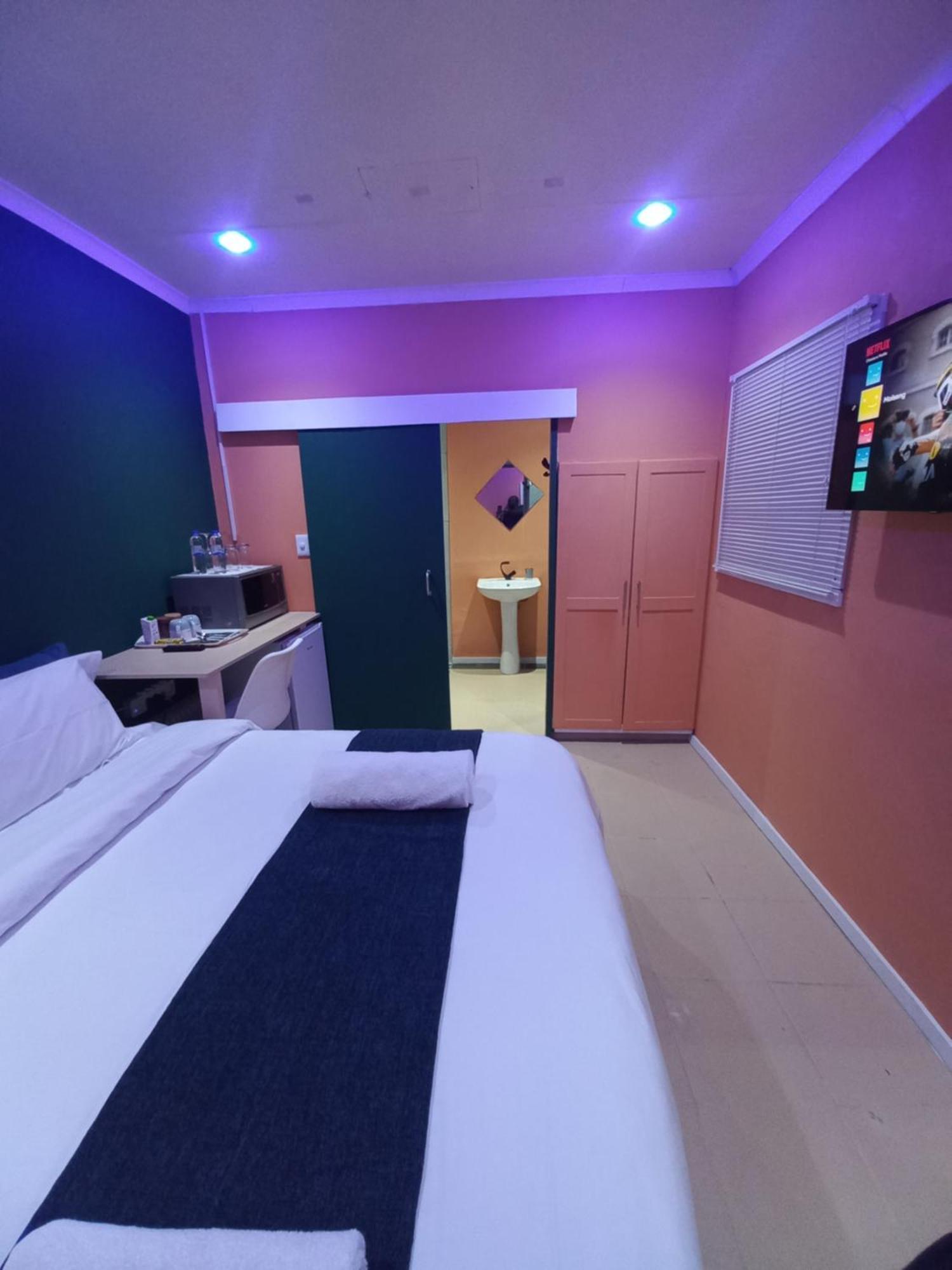 28 At Van Den Bos International Guesthouse Edenvale Zewnętrze zdjęcie